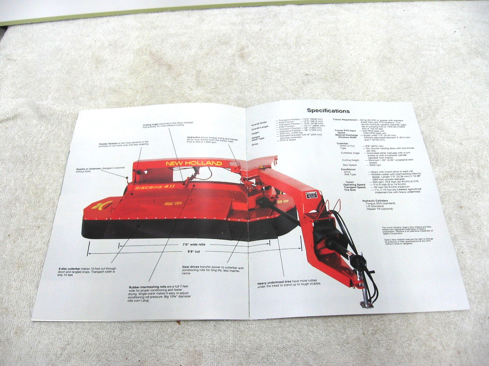 VINTAGE 1984 NEW HOLLAND TRACTOR DISCBINE MOWER CONDITIONER BROCHURE 411