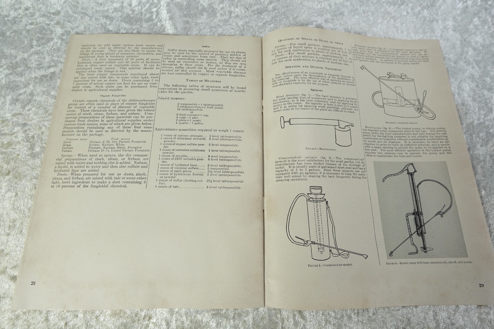 3 Vintage 1953, ’55 Vegetable Flower Gardener Handbooks Park Seed Catalog 1976