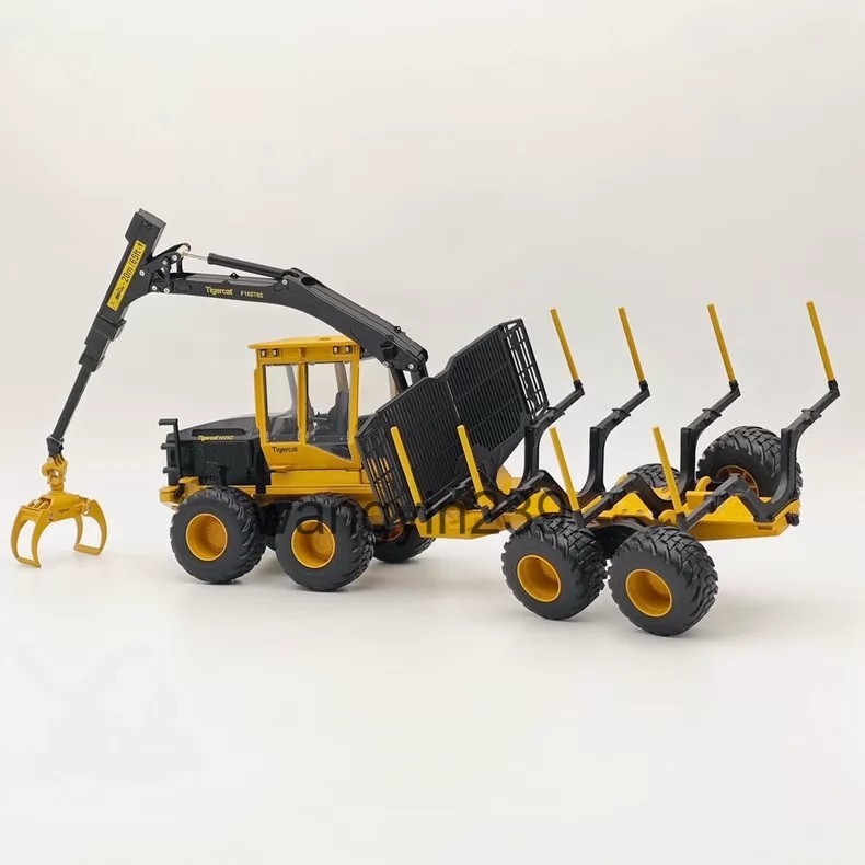 Tigercat 1/32 Forest Transport Vehicle 1075C Model