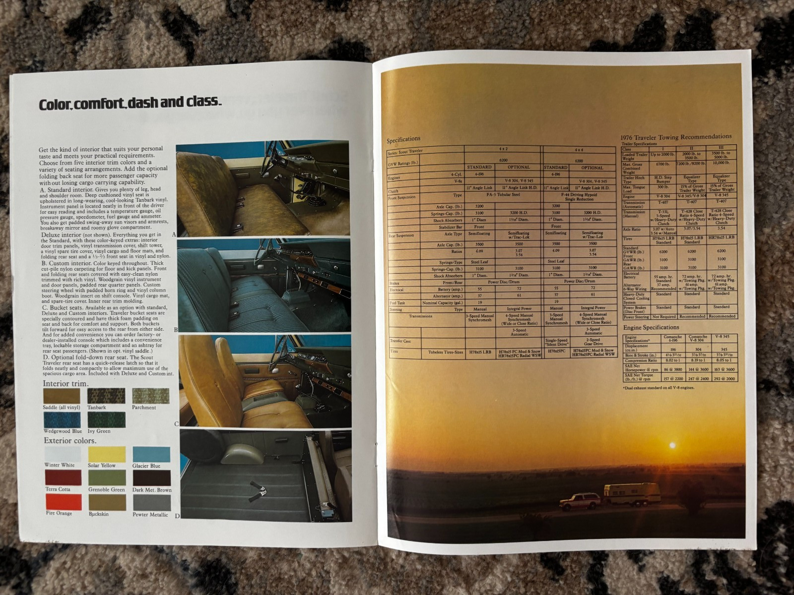 International Harvester Traveler For 1976 Brochure DCPA26