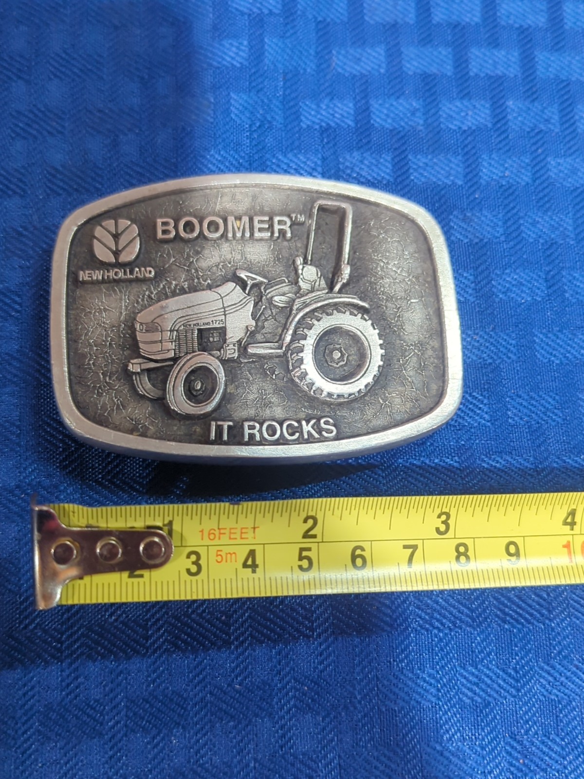 New Holland Tractor “ BOOMER IT ROCKS” Belt Buckle Spec Cast Excellent Condition