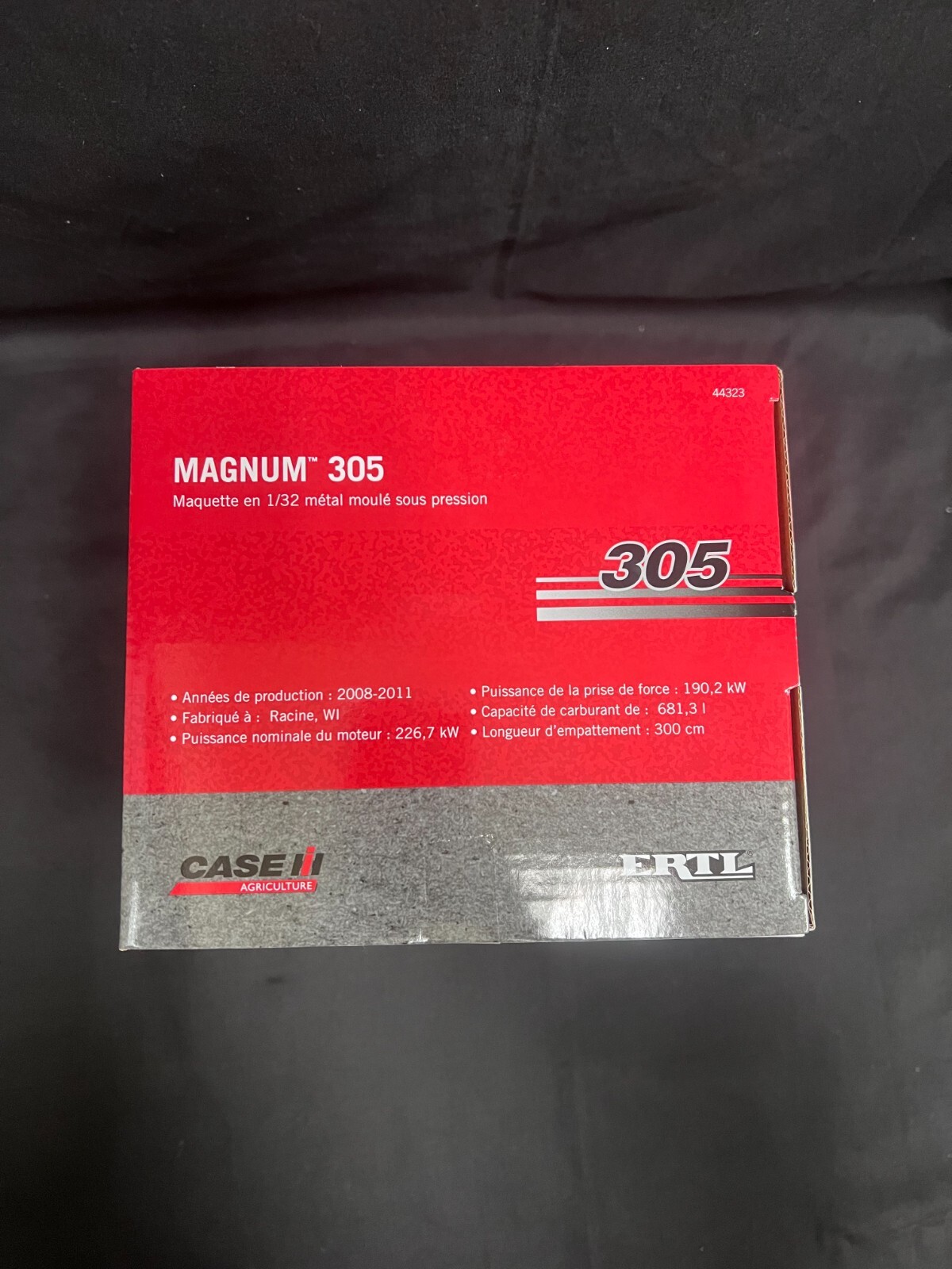 CASE IH MAGNUM 305 1/32 DIE-CAST METAL REPLICA ZFN44323
