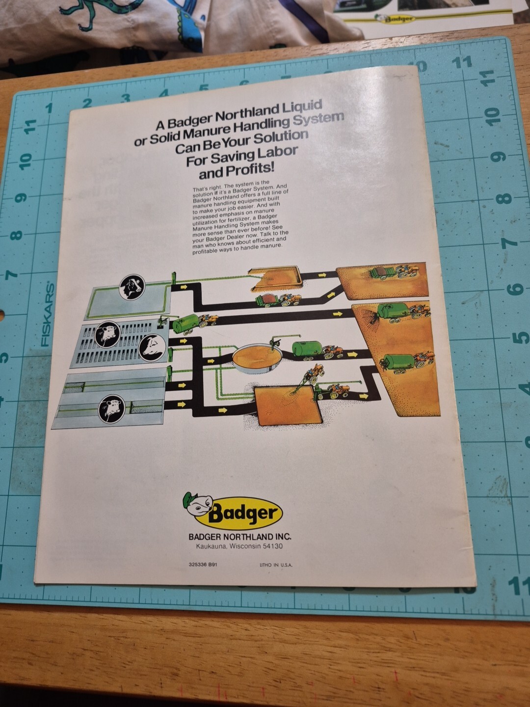 1980’s? BADGER Northland Manure Handling Systems Brochure 14 Pages