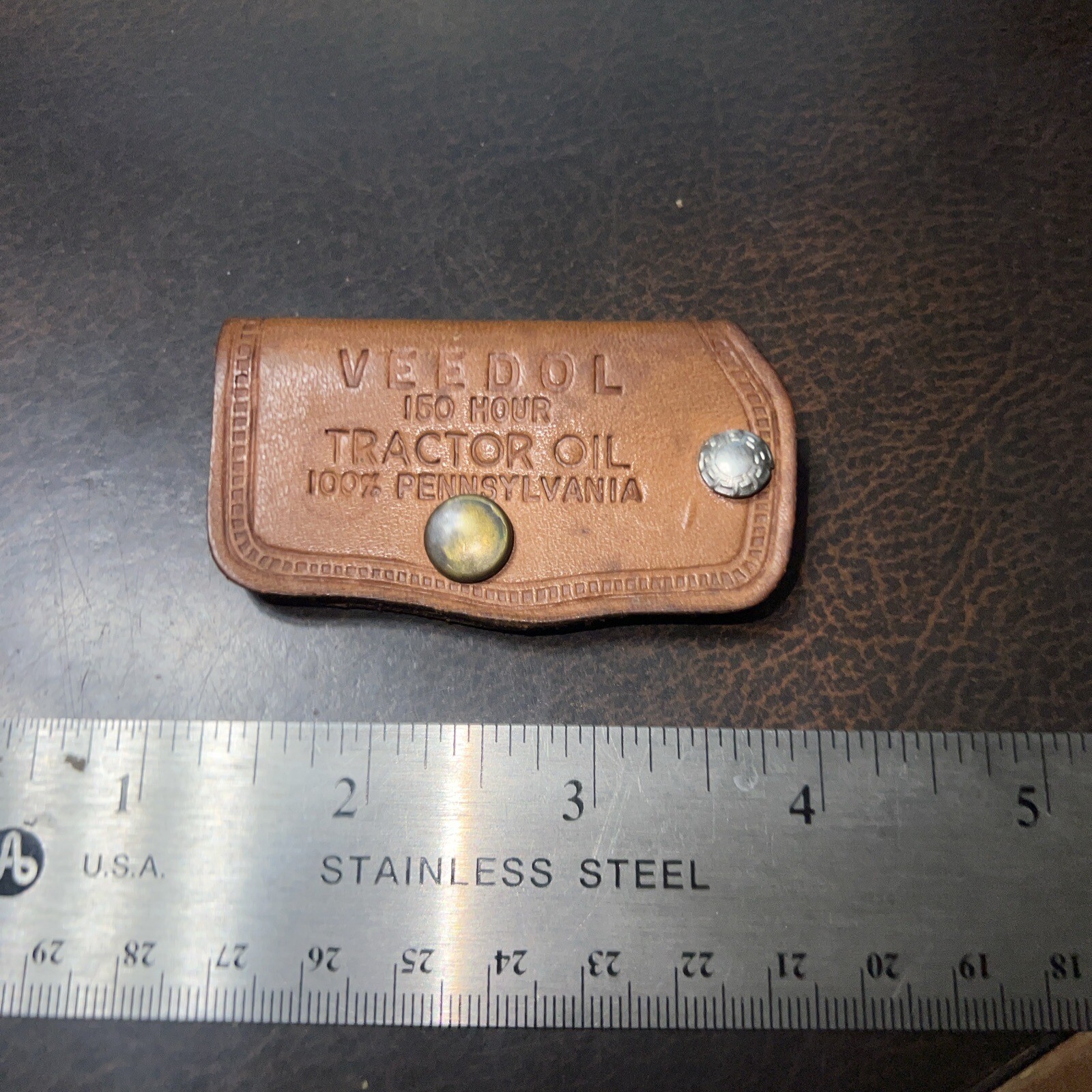 Vintage HTF Leather Keychain Veedol Tractor Oil 100% Pennsylvania