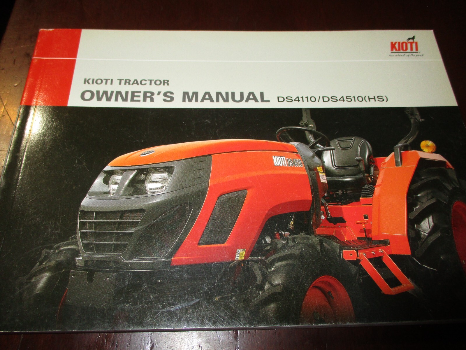 Kioti DS4110/DS4510(HS) Tractors Owner’s Manual 2011