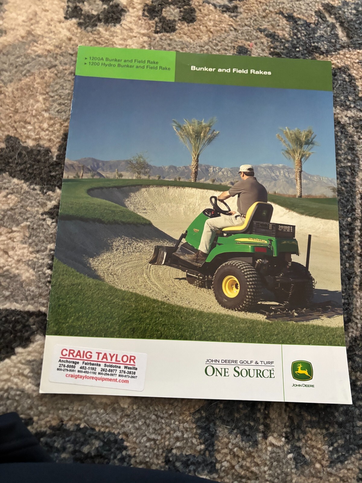 John Deere Bunker & Field Rakes for 2006 Brochure FCCA25