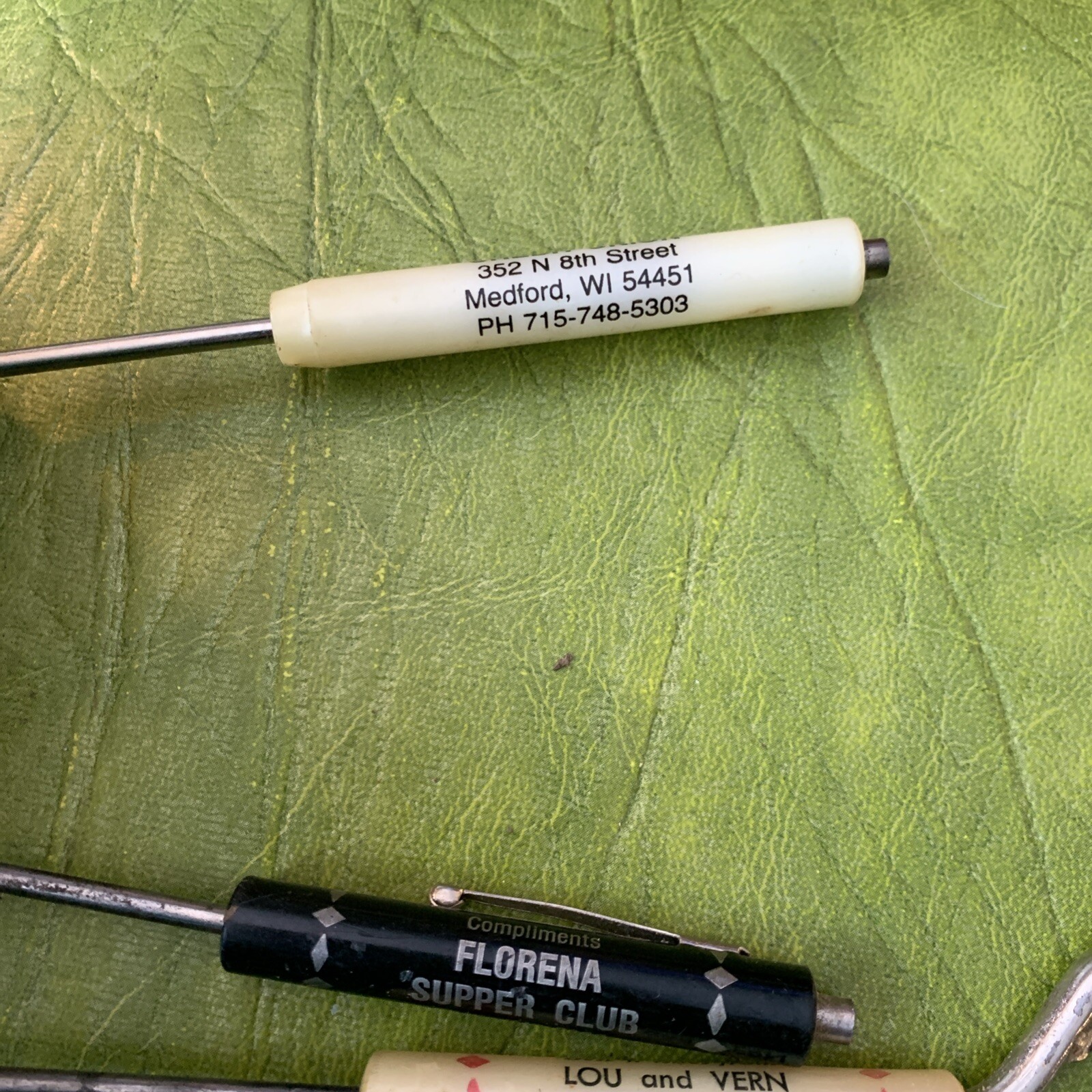 Vintage Wisconsin Pocket SCREWDRIVERS READY TOOL USA Philgas Blacksmith Paint
