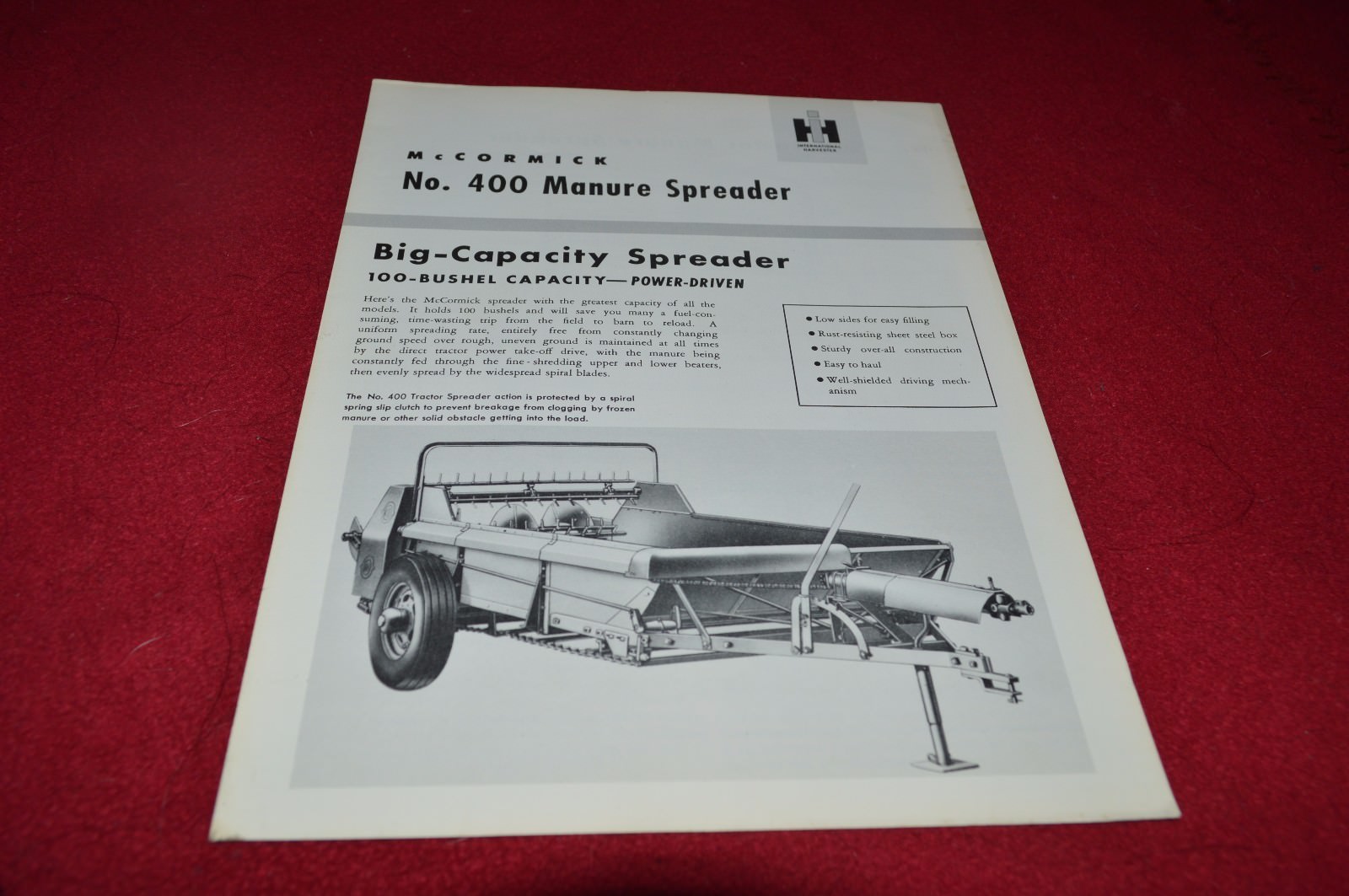 International Harvester 400 Manure Spreader Dealer’s Brochure YABE15