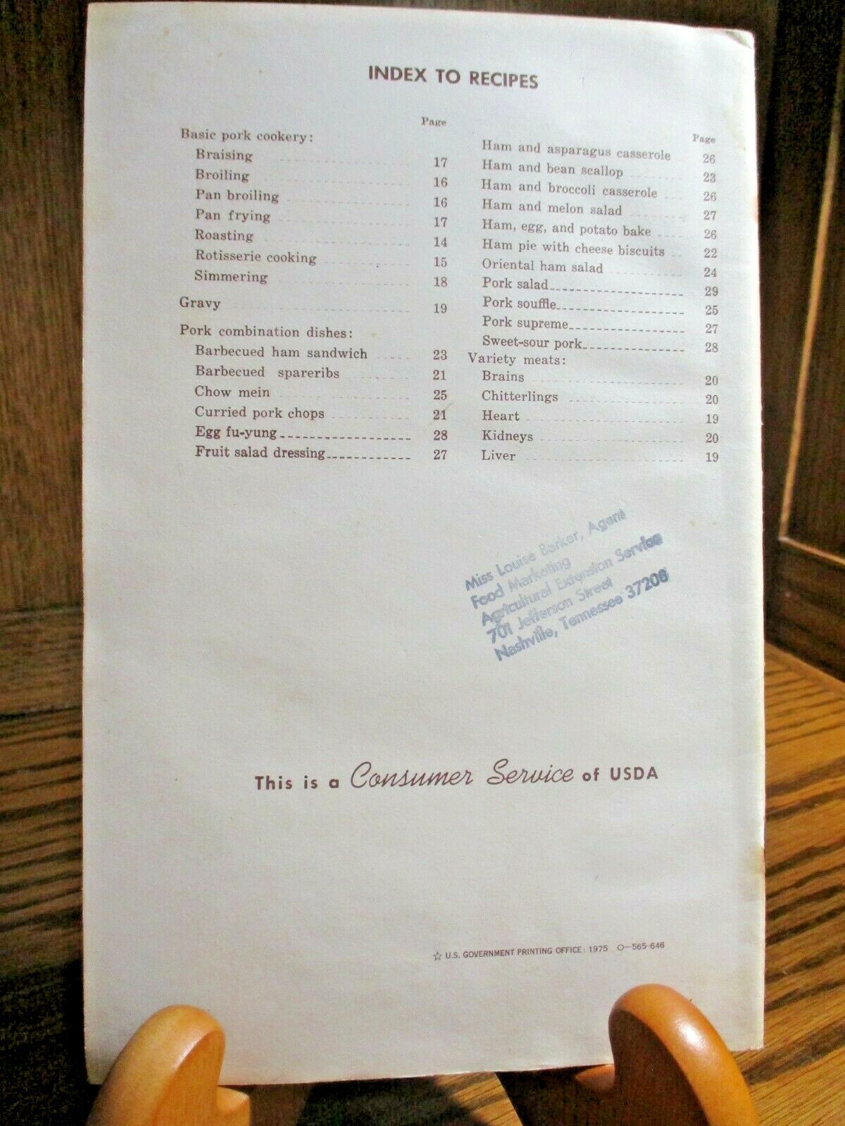 Vintage 1975 US Department Of Agriculture ‘Pork In Family Meals’ Booklet D3