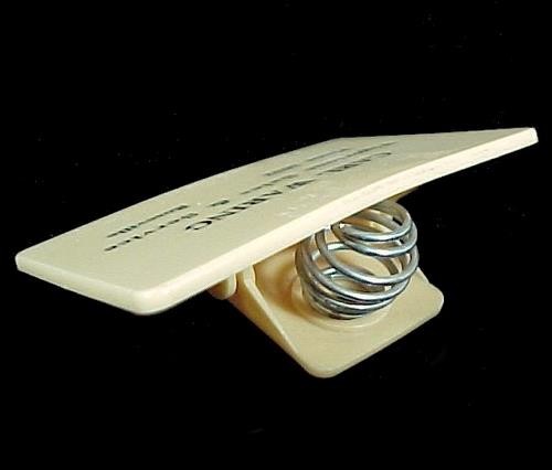 Carl Waring Roseville Iowa Vigortone Sales & Service Clip IA Advertising Vintage
