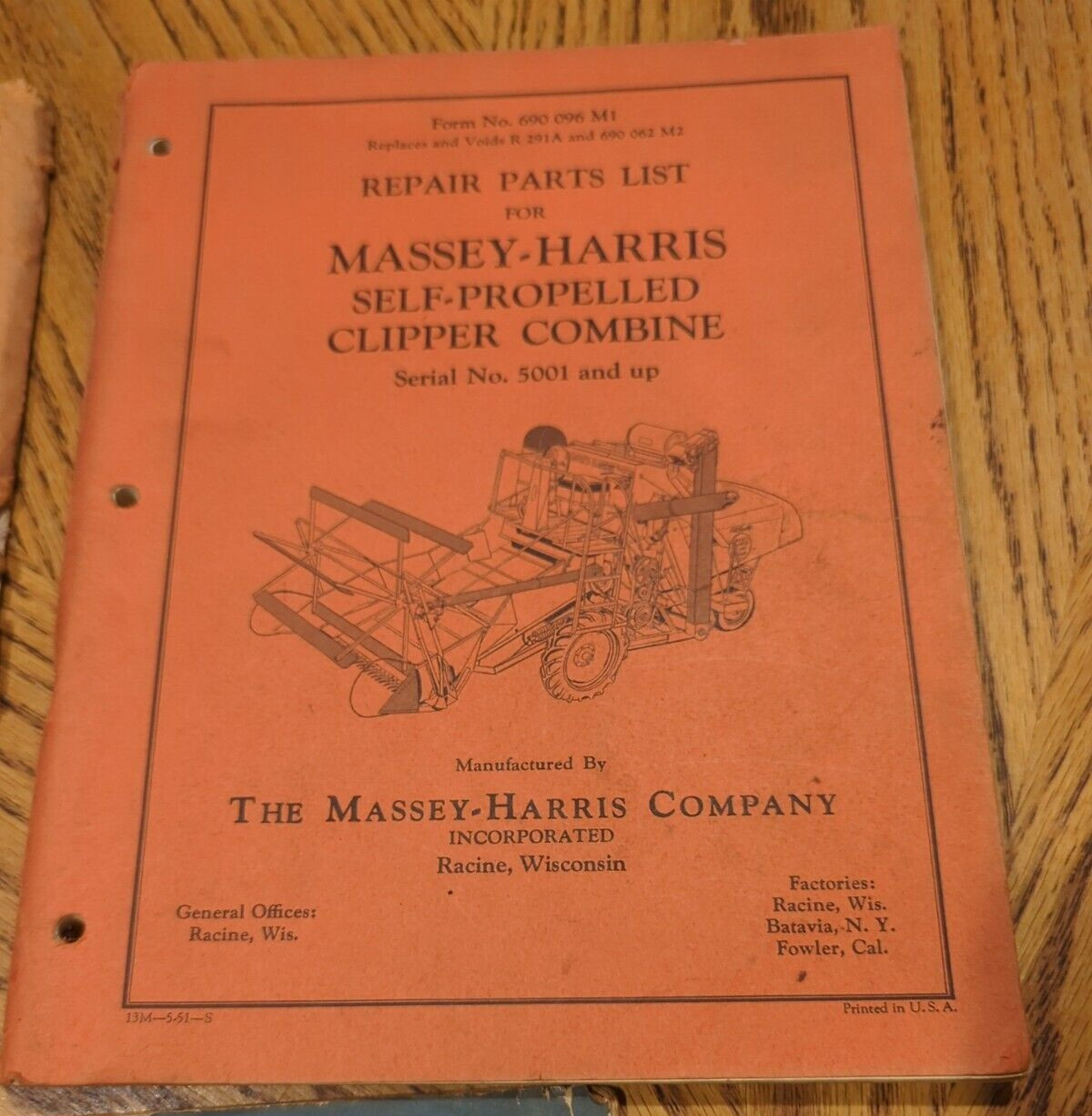 Massey Harris 1950’s Combine Sales Booklet Full Color Lot Of 2 Combine Pts &Man