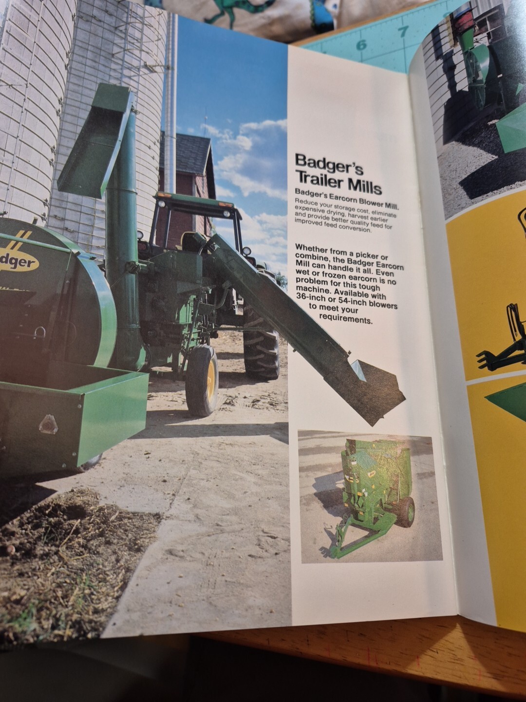 1980’s? BADGER Northland Feed Handling Systems Brochure 24 Pages
