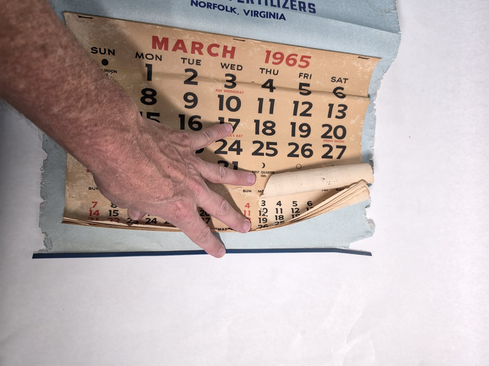 1965 Robertson’s Proven Fertilizers Norfolk VA Vintage Advertising Calendar