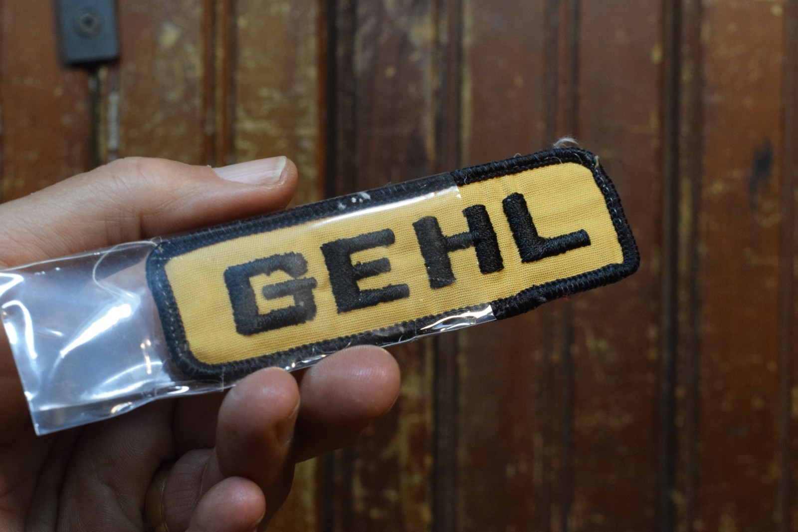 GEHL SKID LOADER EQUIPMENT EMBROIDERED CLOTH DEALER PATCH LOGO SIGN 4″ 1970s