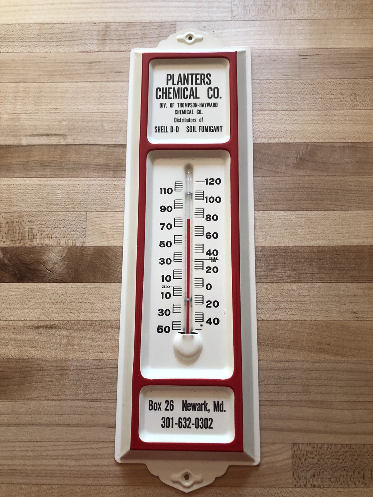Vintage Planters Chemical Co. Tin Thermometer Sign Maryland /Delaware