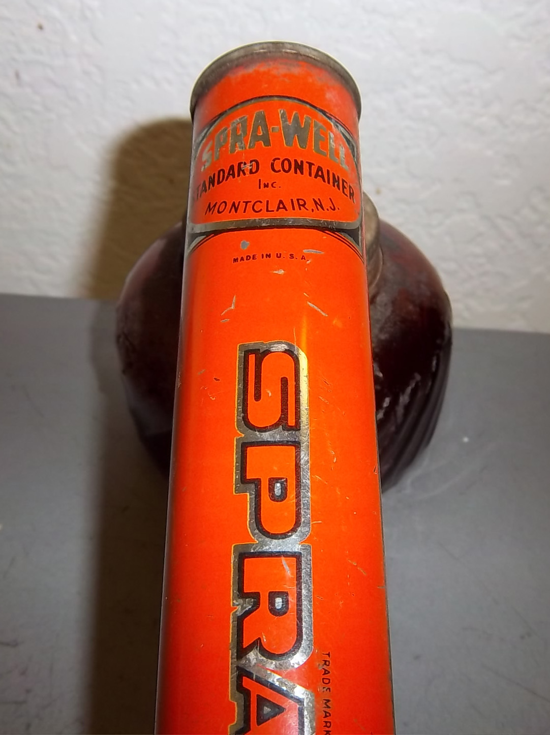 vintage Spra-well sprayer, wood handle & amber glass container, great colors!!