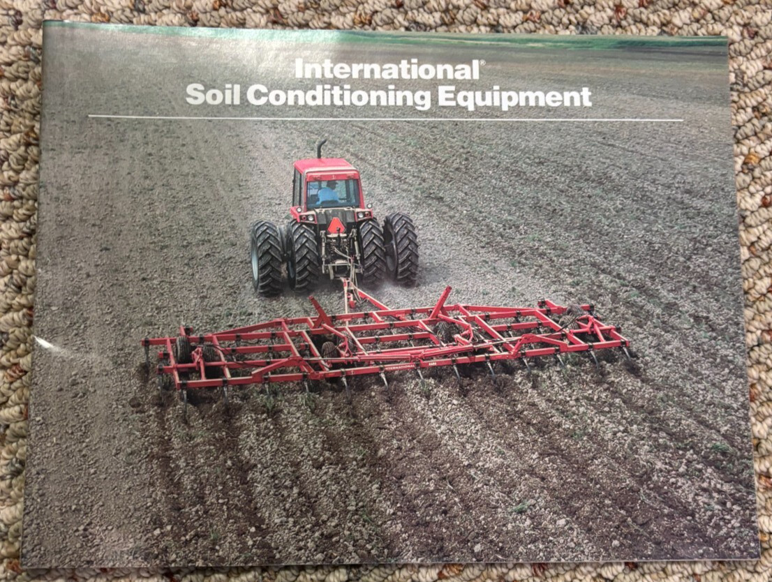 International Harvester Soil Conditioning Equipment For 1983 Brochure FCCA25