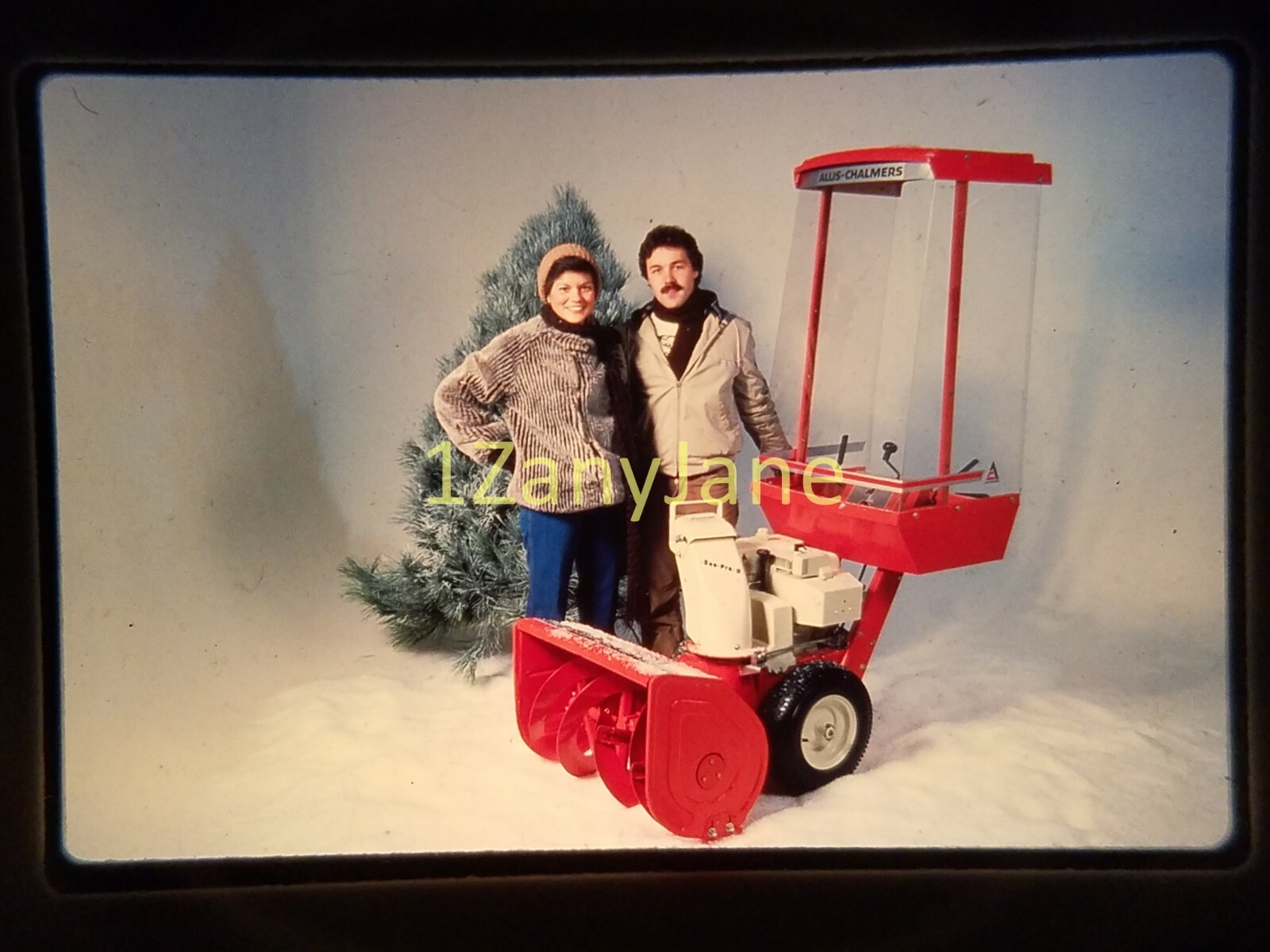 AC2010 35mm Slide of an Allis-Chalmers from MEDIA ARCHIVES MODELS SNOWBLOWER