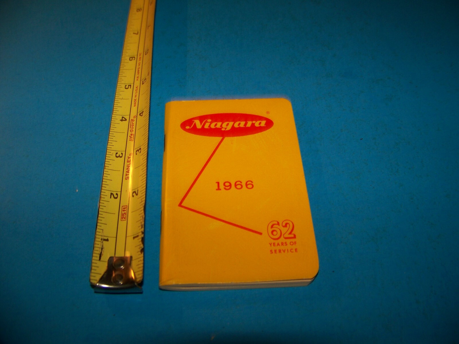Niagara Brand Farmers “Daily Reminder” Memo Booklet Vintage 1966