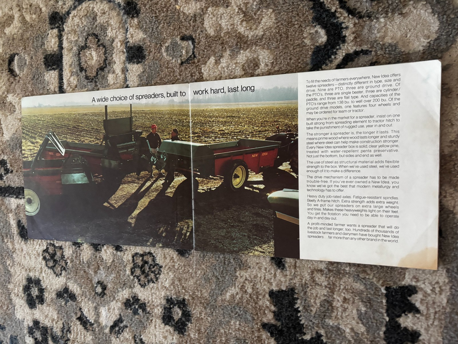 New Idea Manure Spreaders For 1971 Brochure DCPA26
