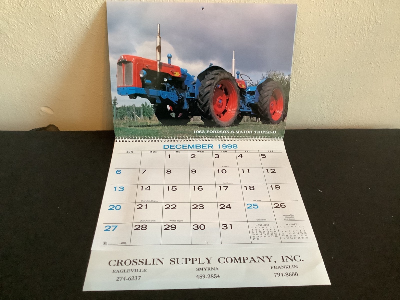 Vintage 1998 Crosslin Supply Company Classic Farm Tractors Calendar