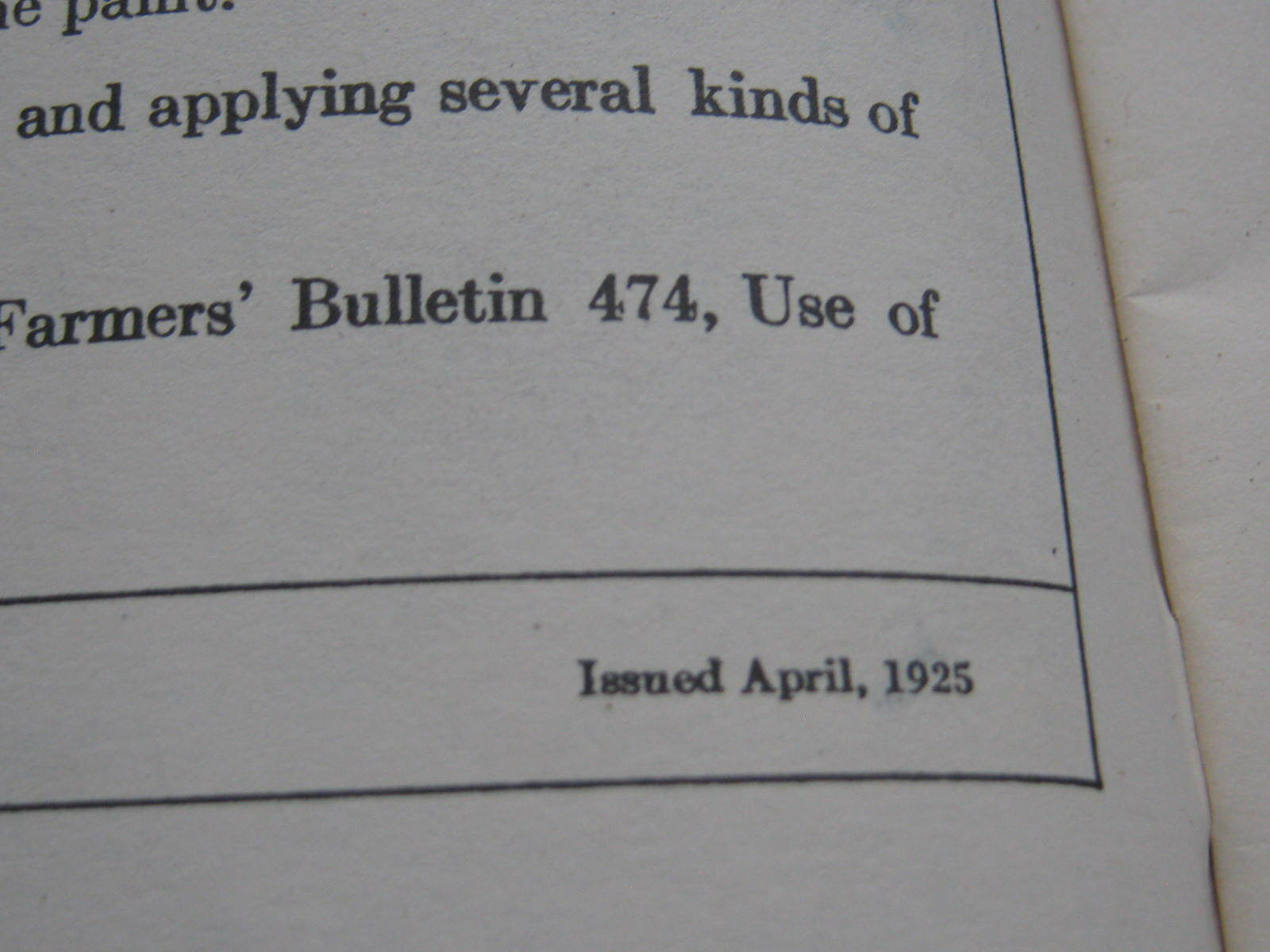 1925 US Dep’t of Agriculture Farmer’s Bulletin No.1452 Painting On The Farm