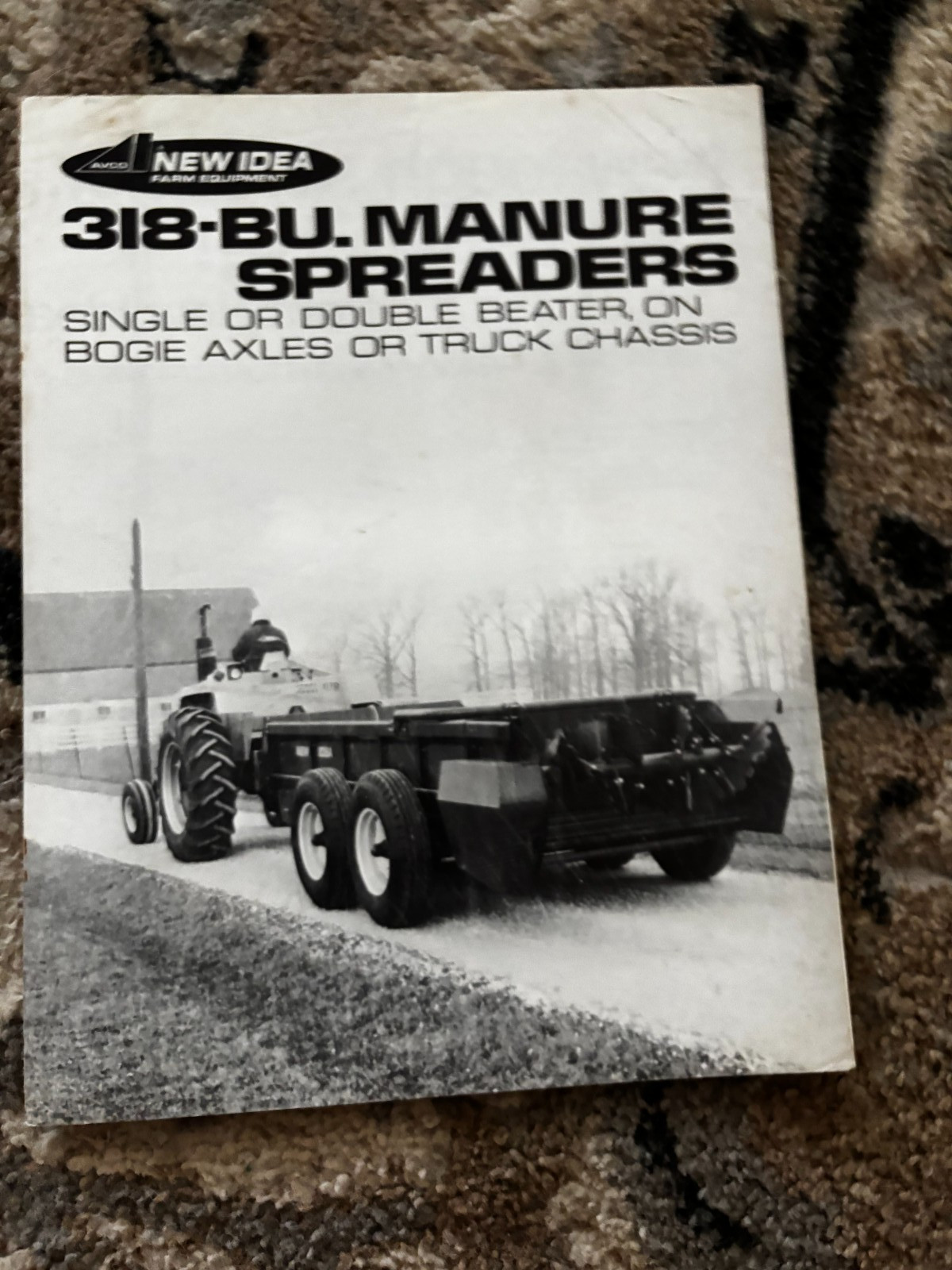 New Idea 318-Bu Manure Spreader For 1971 Brochure DCPA26