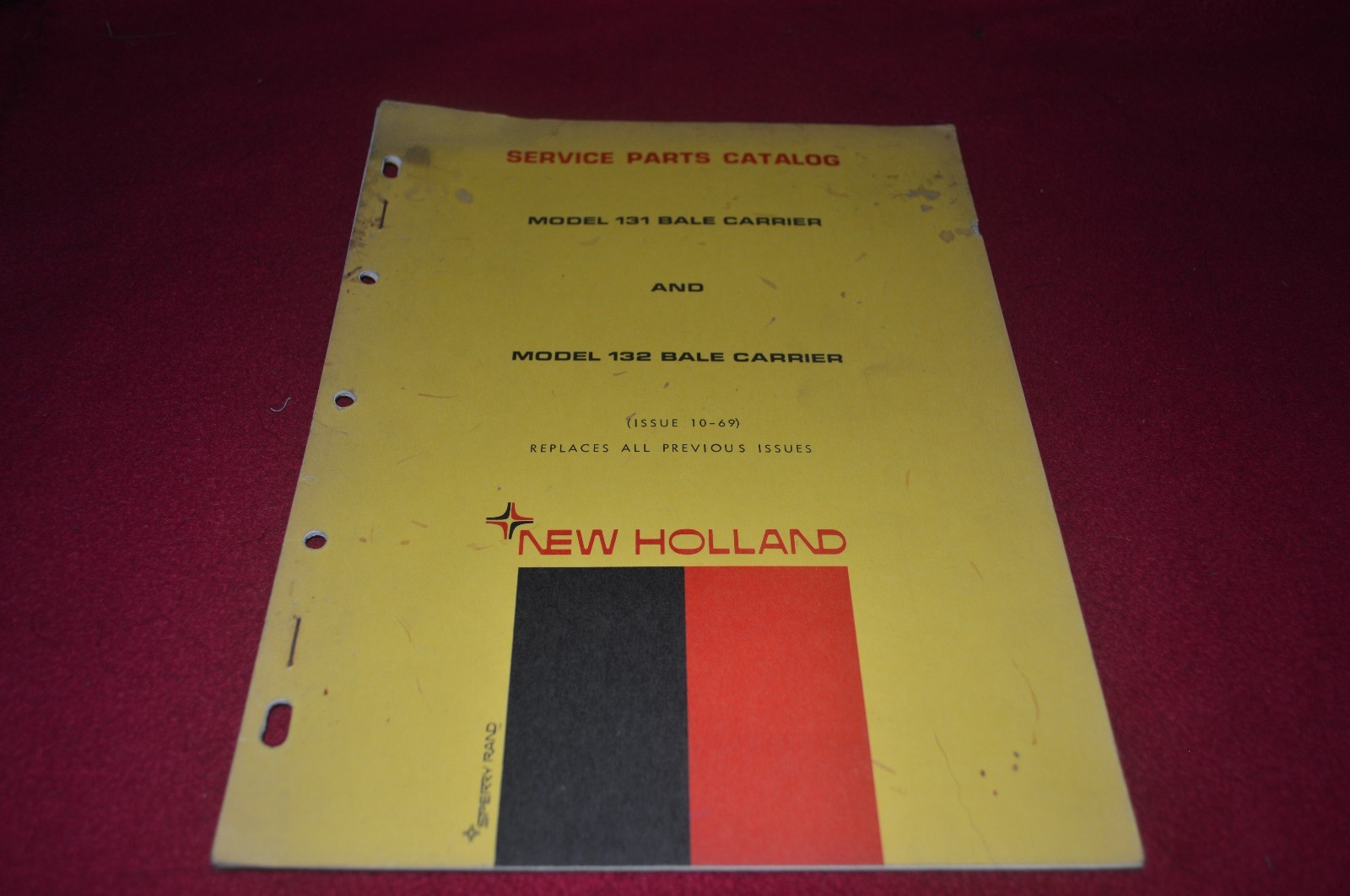 New Holland 131 132 Bale Carrier Dealer’s Parts Book DCPA6
