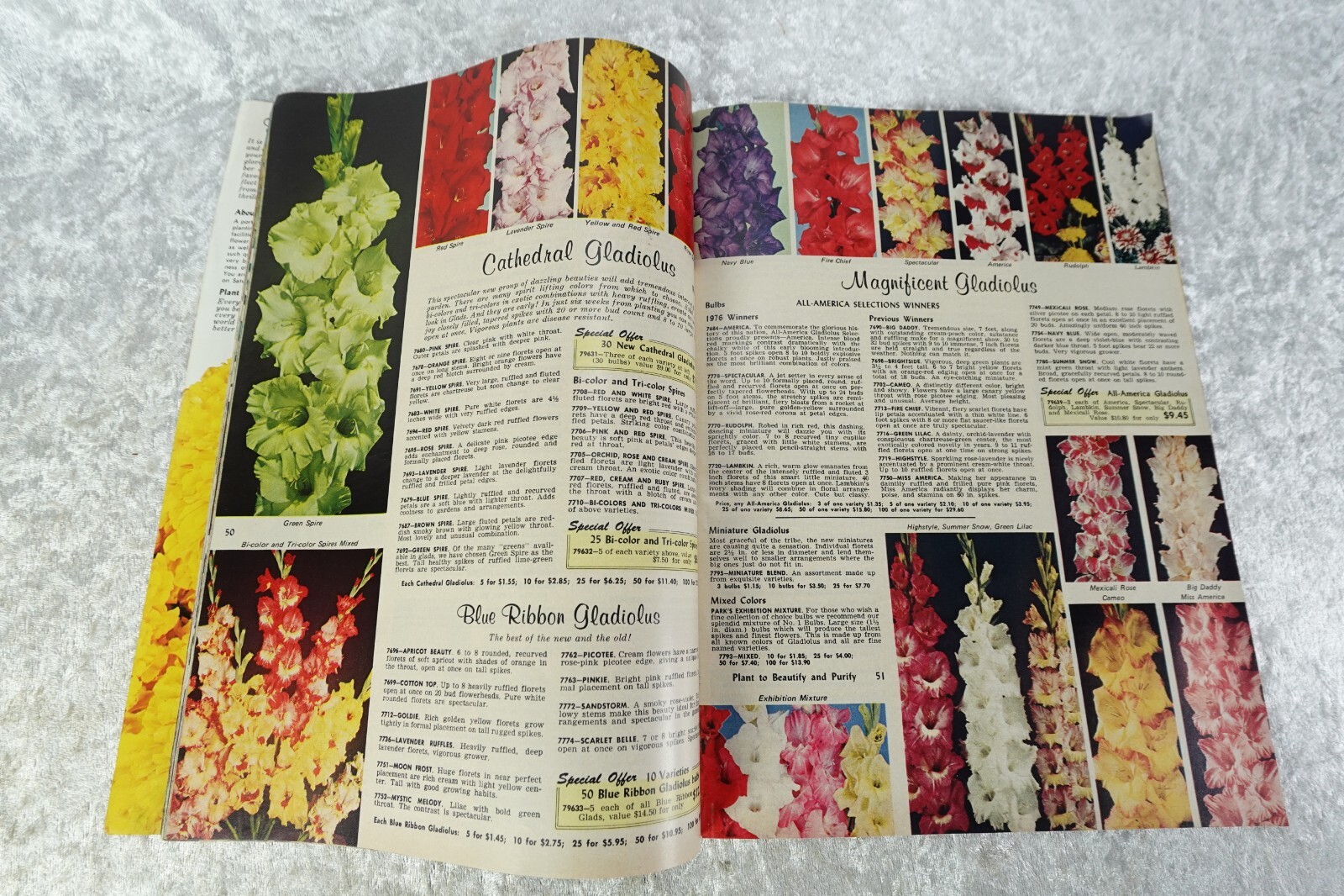3 Vintage 1953, ’55 Vegetable Flower Gardener Handbooks Park Seed Catalog 1976