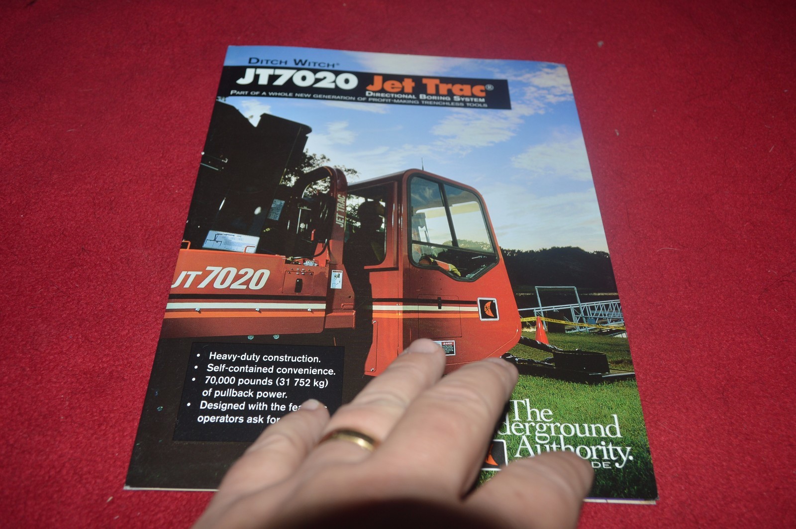 Ditch Witch JT7020 Jet Trac Dealer’s Brochure YABE16