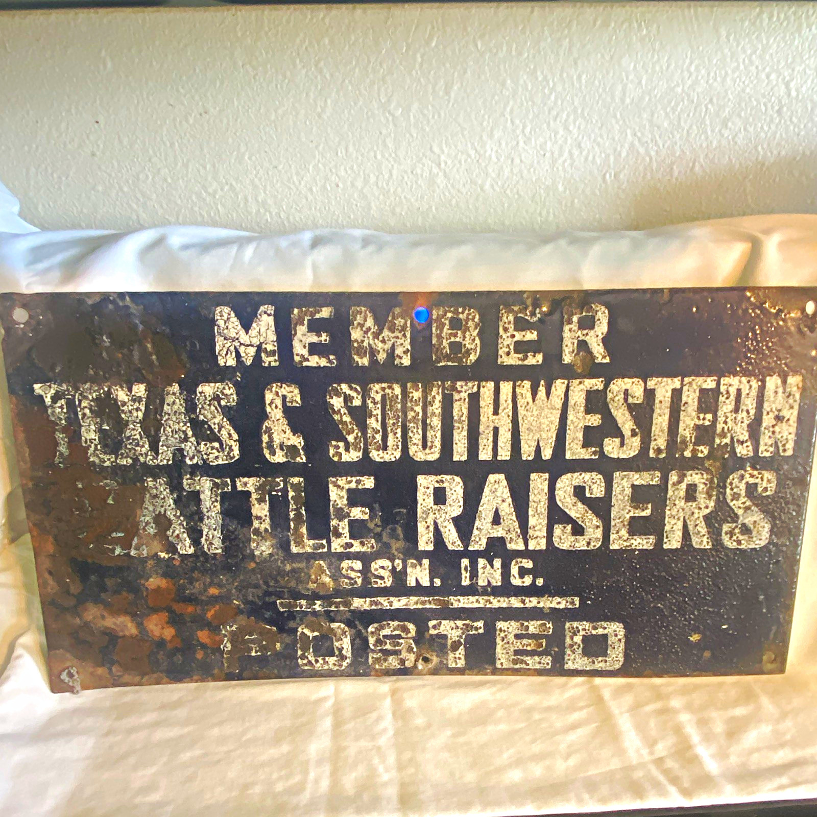 Texas & Southwestern Cattle Raisers Ass’n Member Posted Metal Sign, Black/White