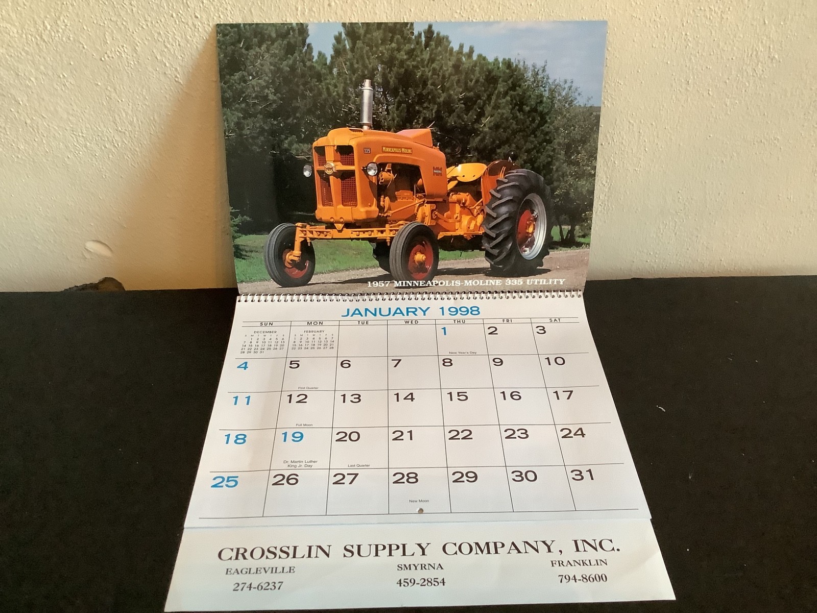 Vintage 1998 Crosslin Supply Company Classic Farm Tractors Calendar