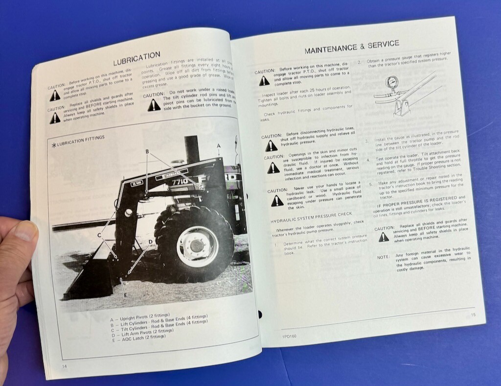 Farmhand XL 940 Loader Parts Setup & Operators Manual