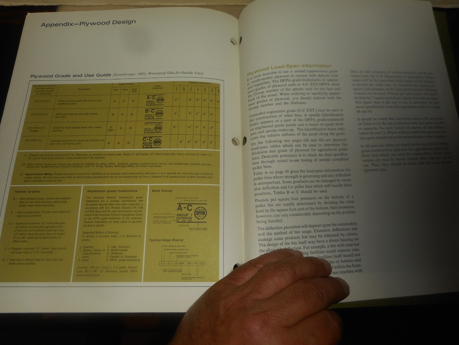 Plywood Pallet Bins for Agriculture 1968 Handbook Design Specifications Brochure