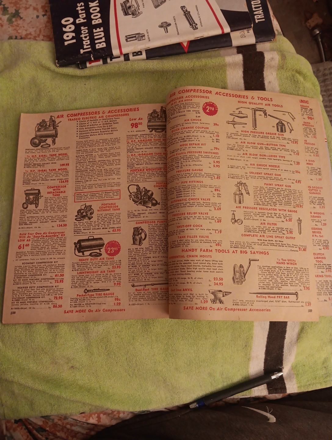 1959 Tractor SUPPLY COMPANY PART GUIDE Blue BOOK Agricultural Machinery Magazine