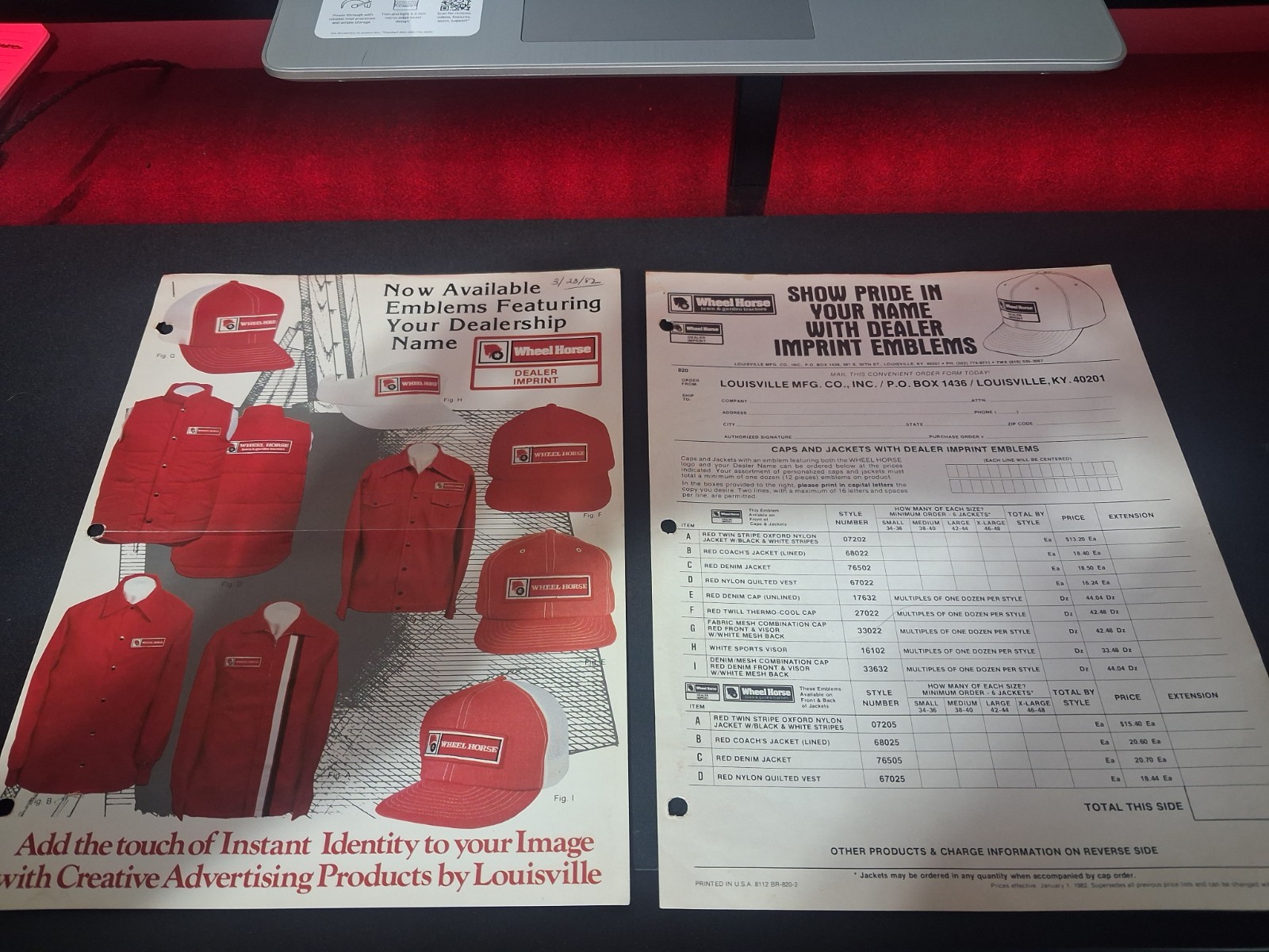 1982 VINTAGE WHEEL HORSE APPAREL BROCHURE