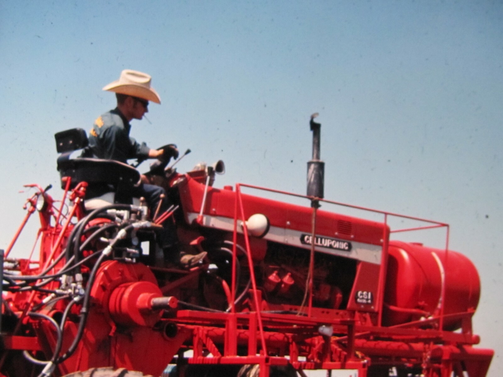 6 PHOTO SLIDES FARM VEGETABLE CROPS MACHINE CELLUPONIC SYSTEM MULCHING 1970’S