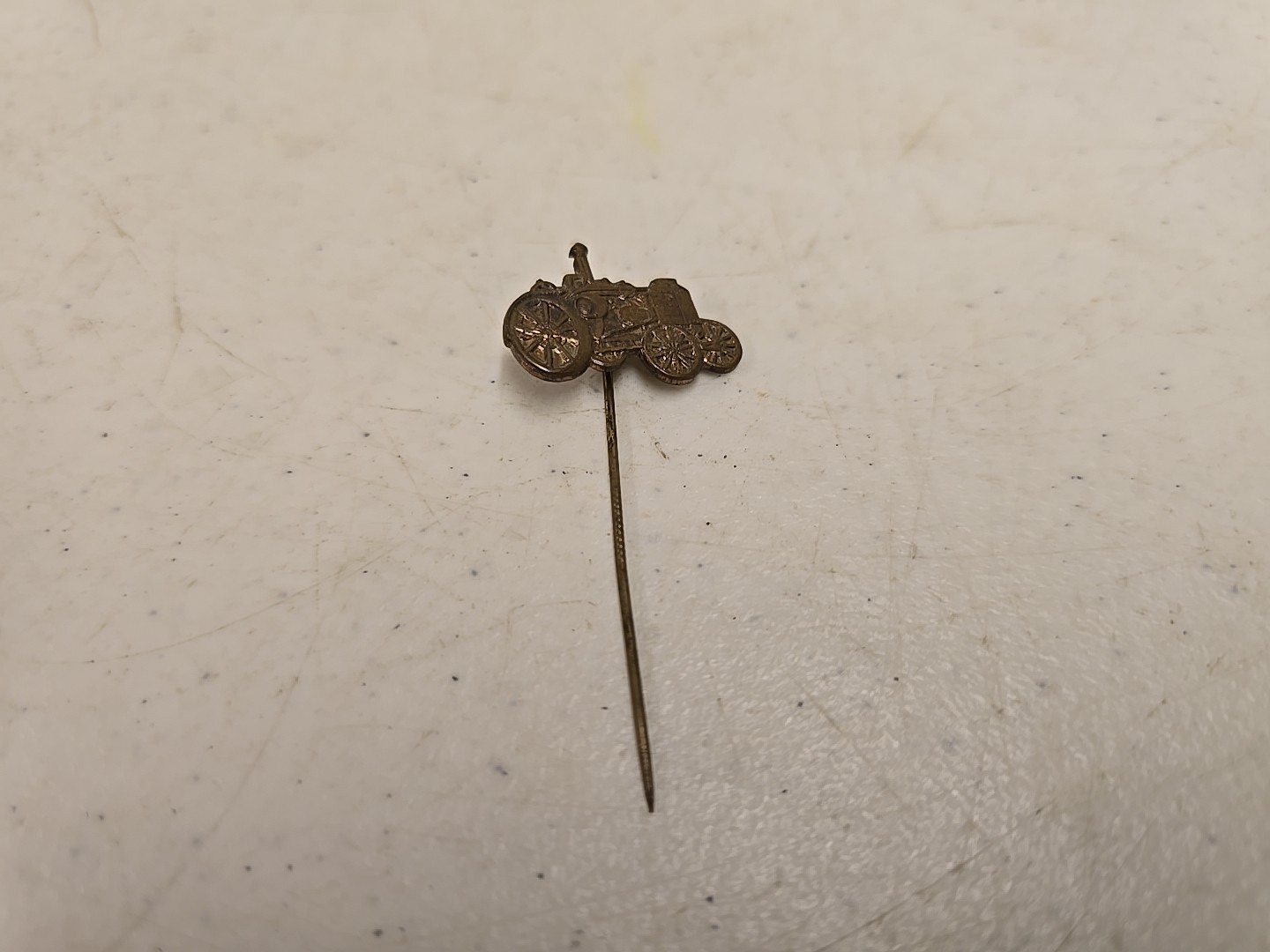 Antique 2.5″ Brass Advance-Rumley La Porte IN Advertising Tractor Stick Pin