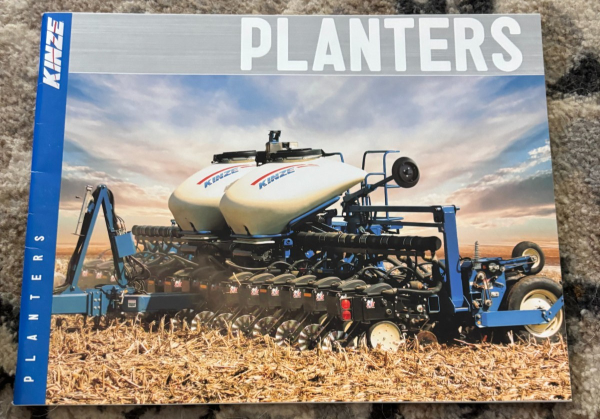 Kinze Planters For 2012 Brochure FCCA25
