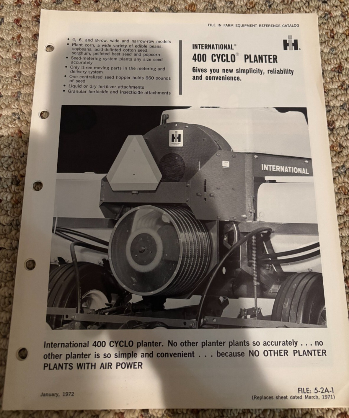 International Harvester 400 Cyclo Planter For 1971 Brochure FCCA25