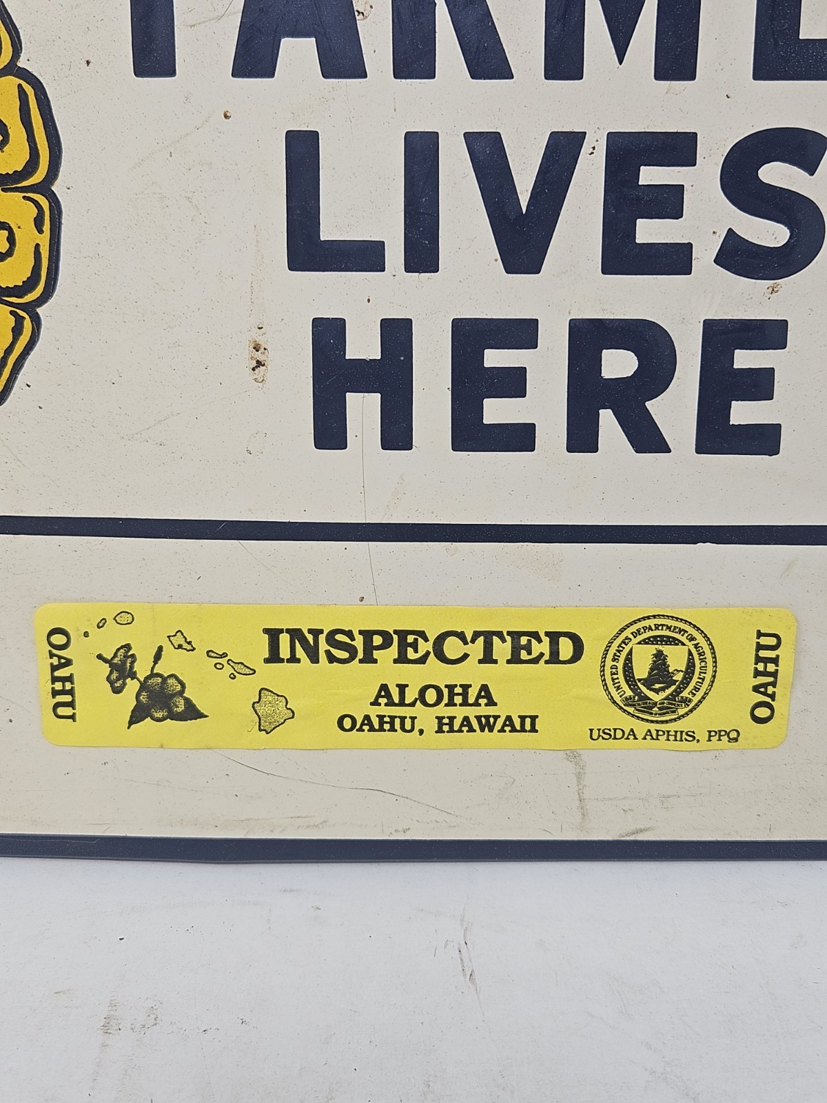 13-1/2″ X 9-1/2″ Metal FFA Member Lives Here Aloha Oahu Hawaii Sign