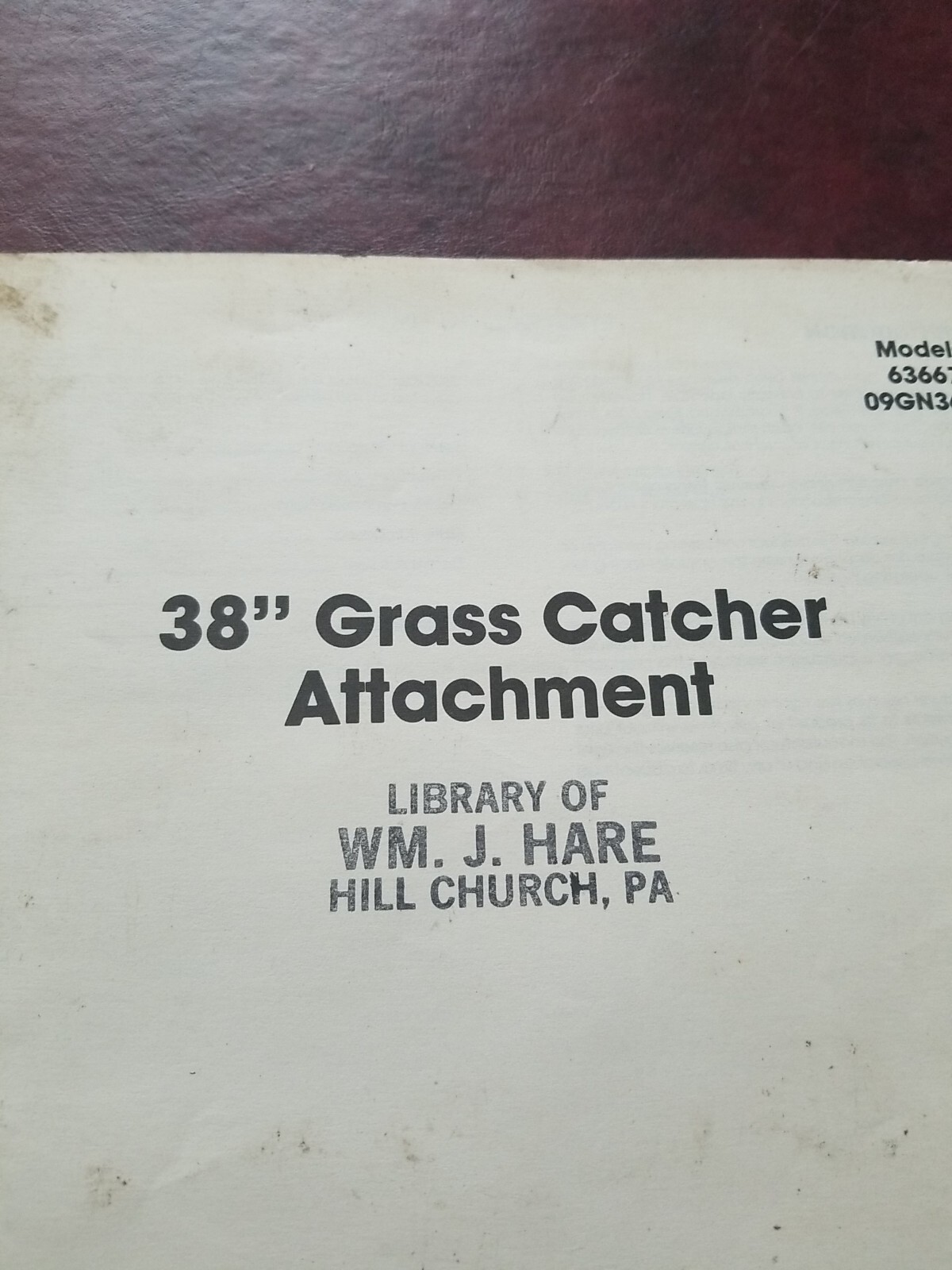 VINTAGE 1985 GILSON LAWN TRACTOR 38″ Grass Catcher Attachment Brochure