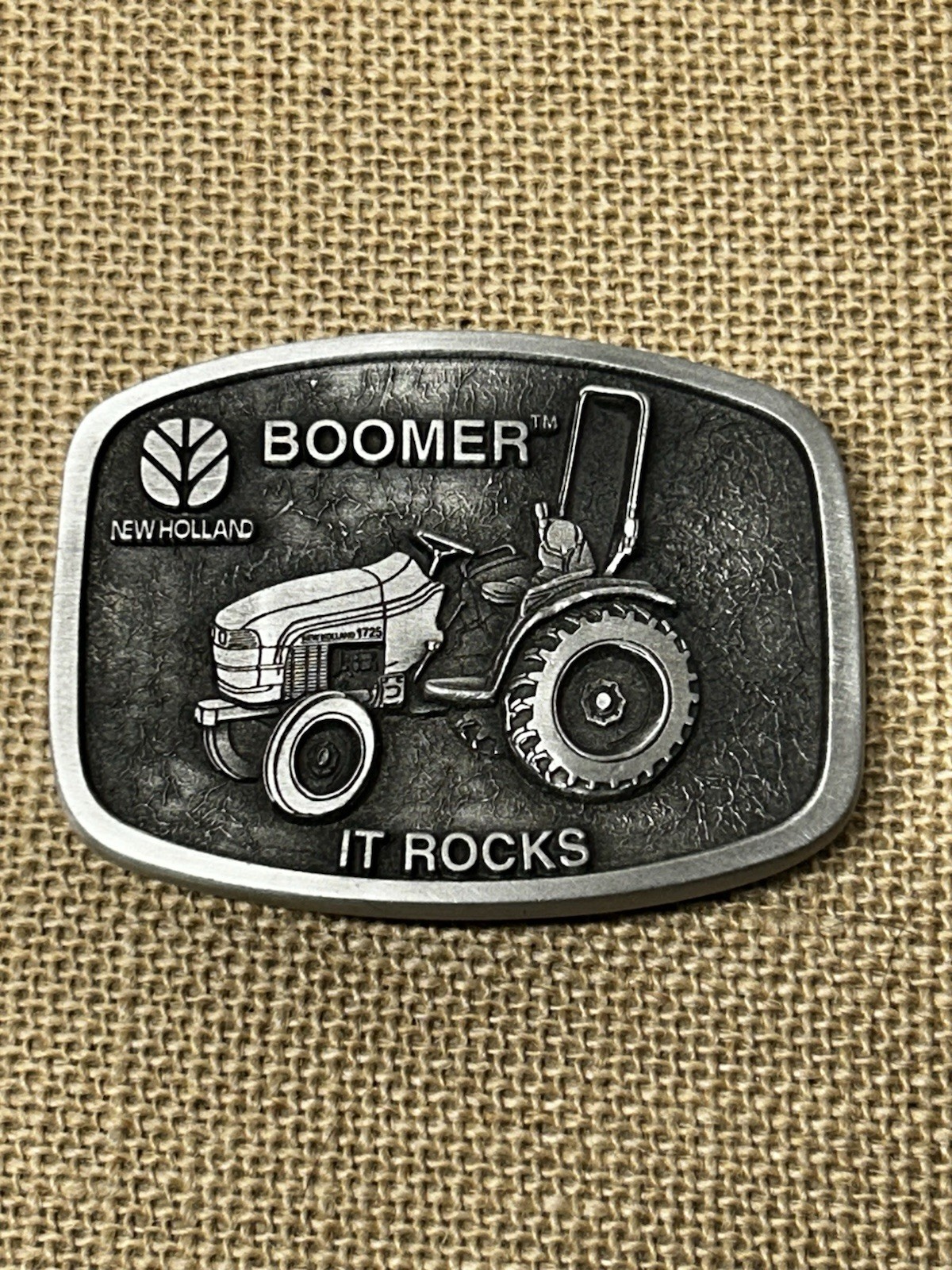 New Holland Tractor “ BOOMER IT ROCKS” Belt Buckle Spec Cast ***READ