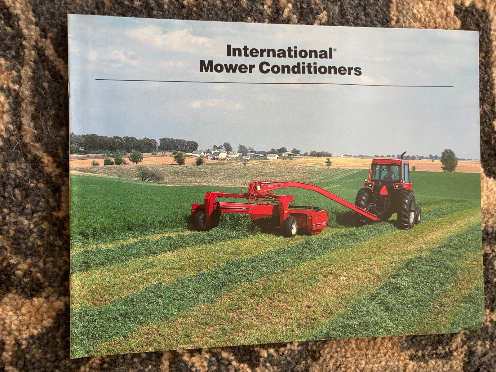International Harvester Mower Conditioners For 1984 Brochure AMIL26