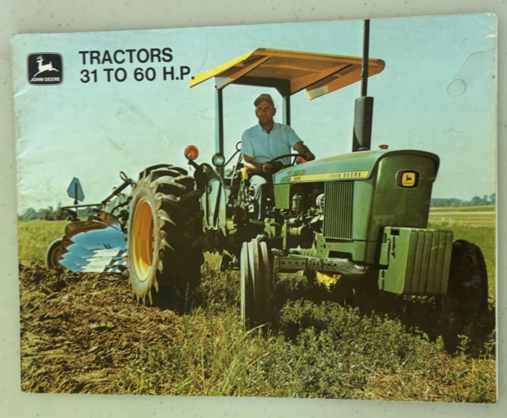 John Deere 820 1020 1520 2030 Tractor for 1971 Brochure DCPA26