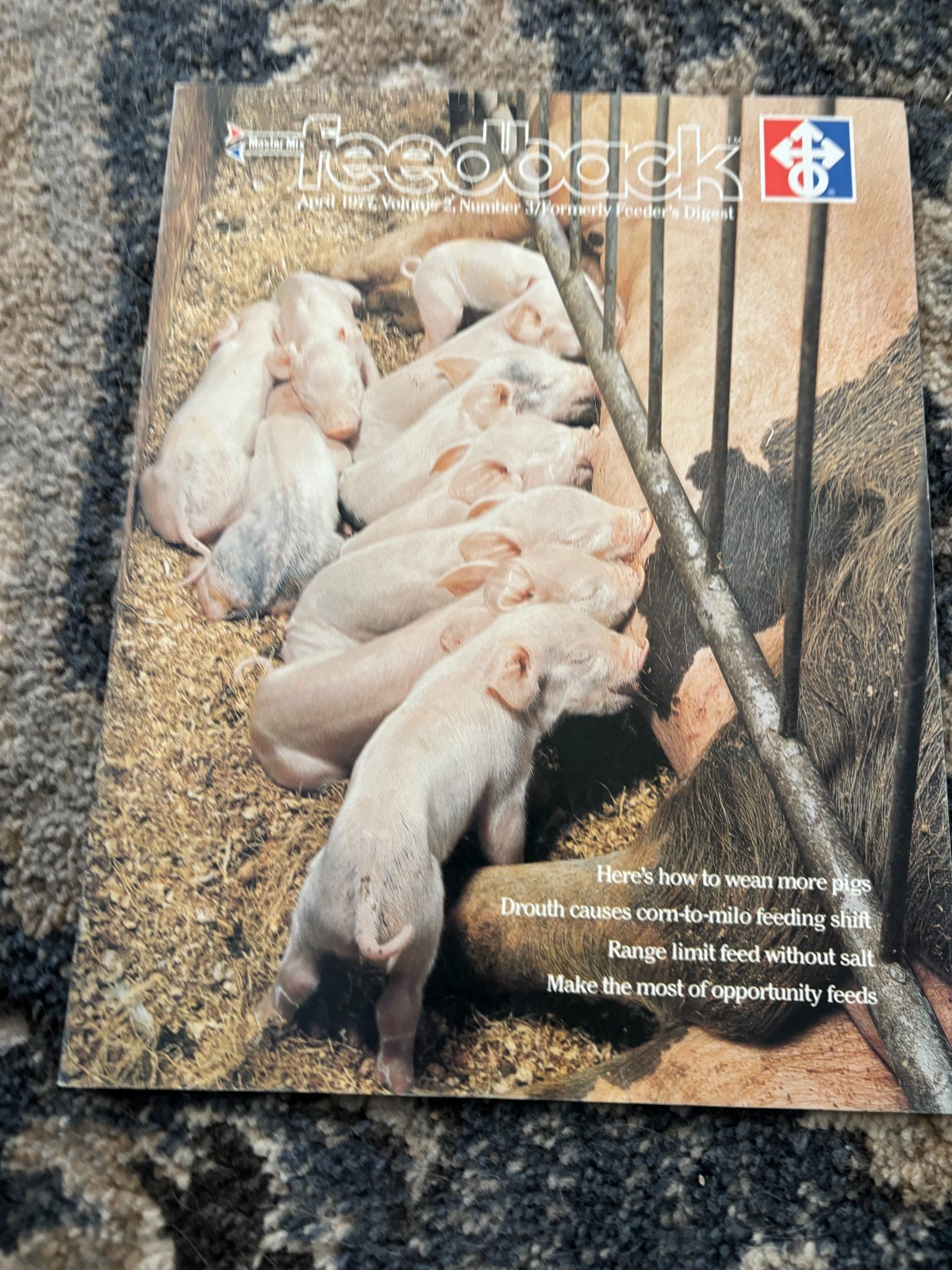 Master Mix Feedback Magazine For April 1977 Brochure AMIL26