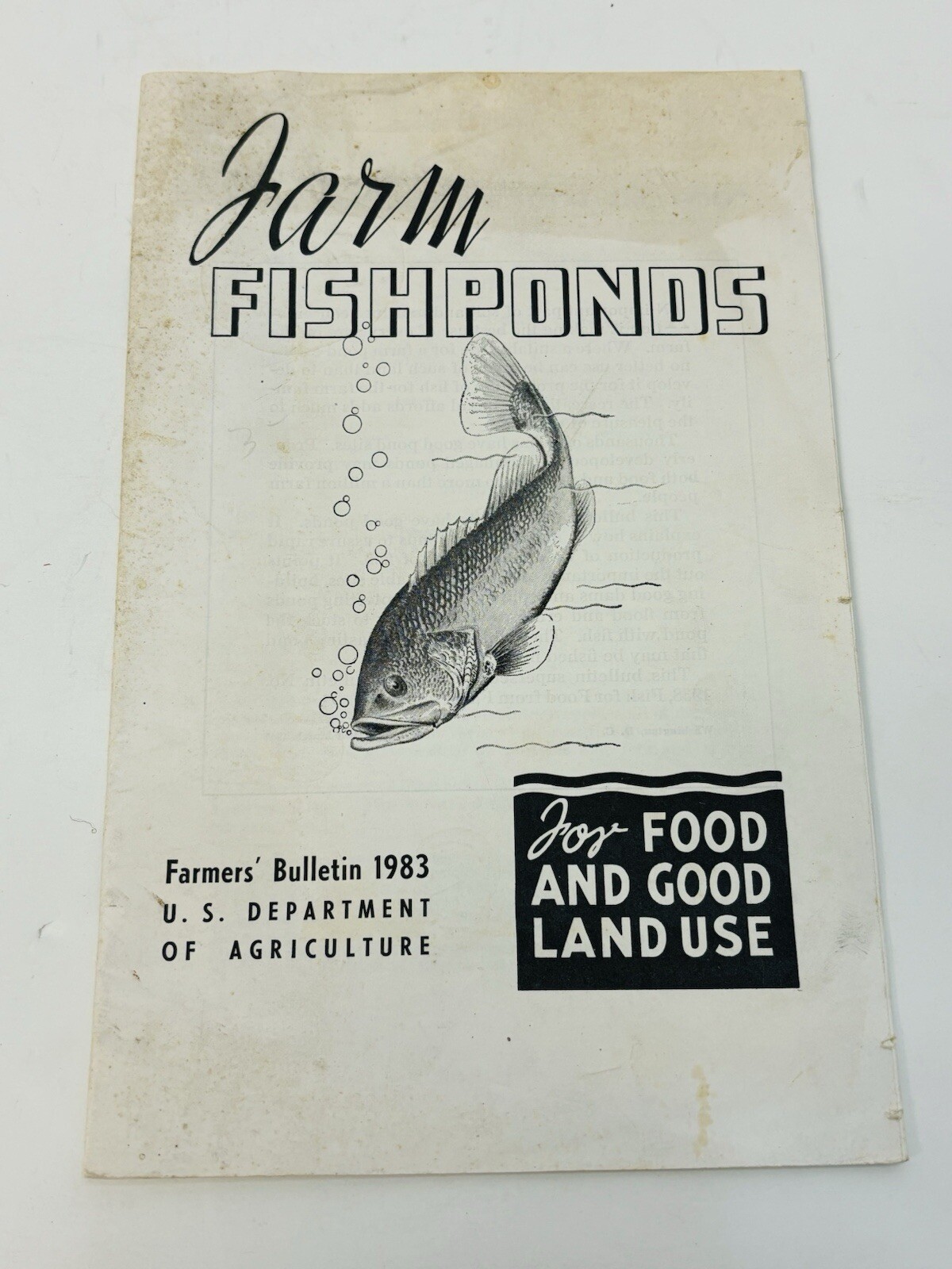 1983 USDA Farmers’ Bulletin Farm Fish Ponds Booklet For Food & Good Land Use