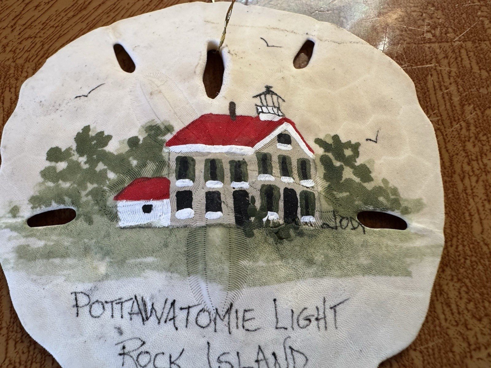 Painted 3″ Sand Dollar~Rock Island, Illinois~Pottawatomi Light House~435