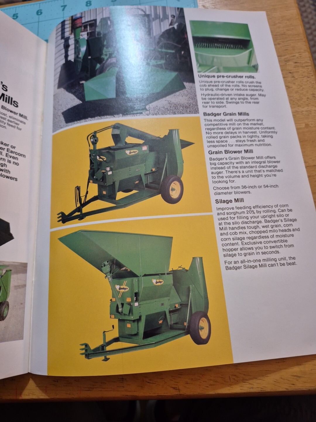1980’s? BADGER Northland Feed Handling Systems Brochure 24 Pages