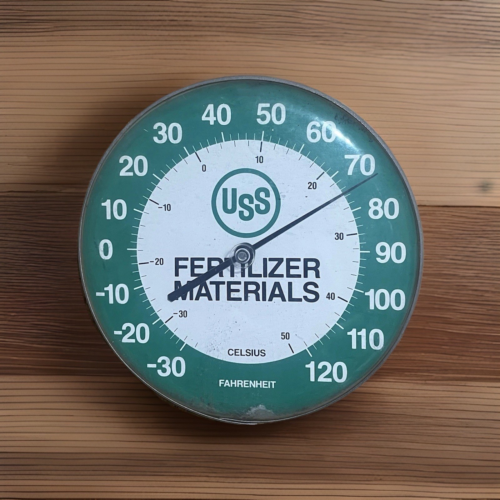 VINTAGE USS FERTILIZER MATERIALS FARM THEROMETER 12″ WORKS